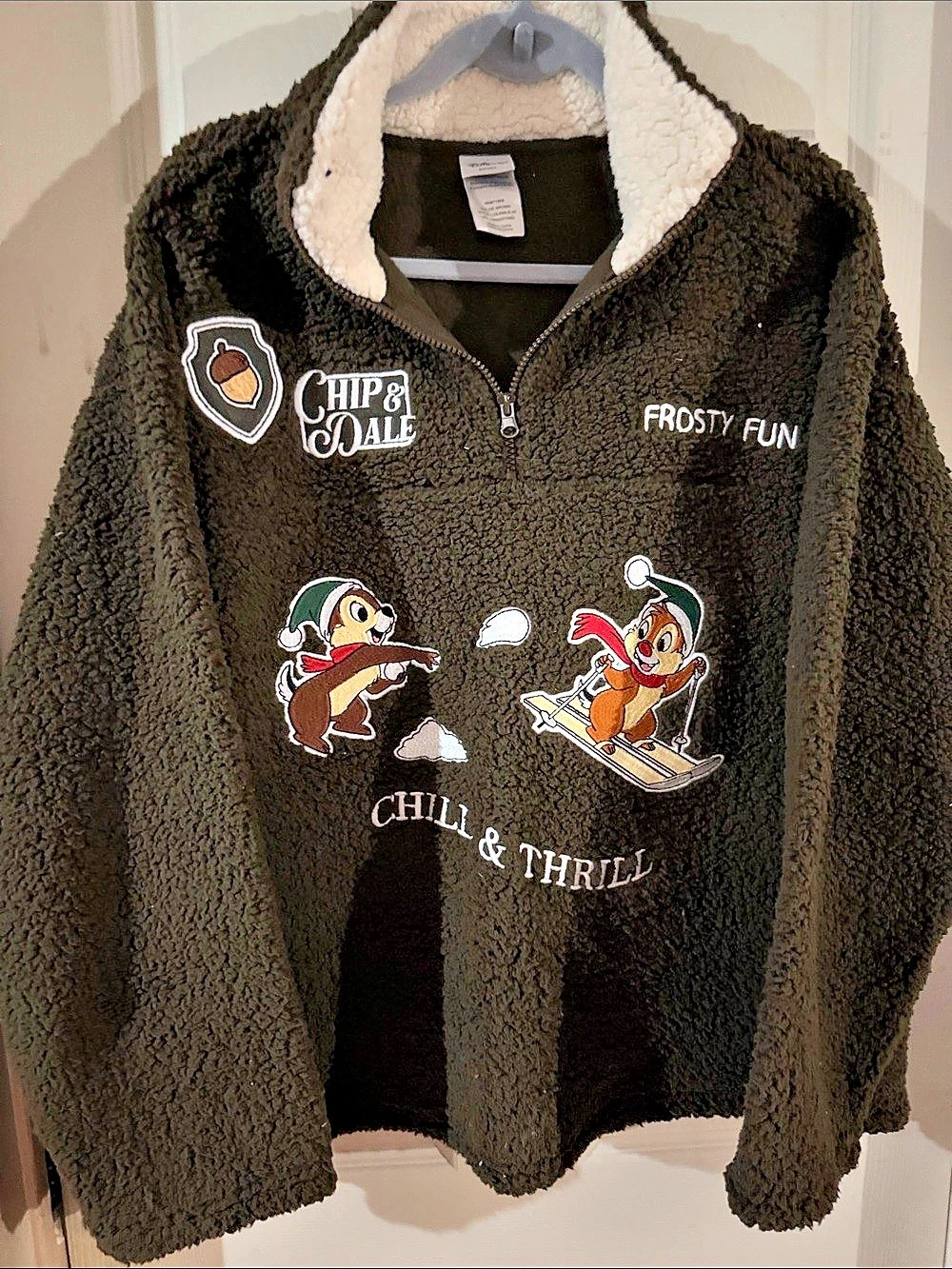 Disney Chip & Dale Frosty Fun Brown Fleece Jacket Size XXL NWT